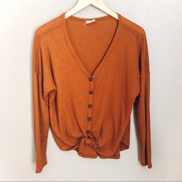 Tilly's Tops - Burnt Orange Lightweight Thermal Button Tie Top